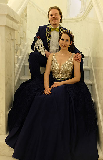 Nicole I. und Sebastian II. wurden am 17.01.2021 als Prinzenpaar des FCL vorgestellt (©Foto: Faschingsclub Laim)
